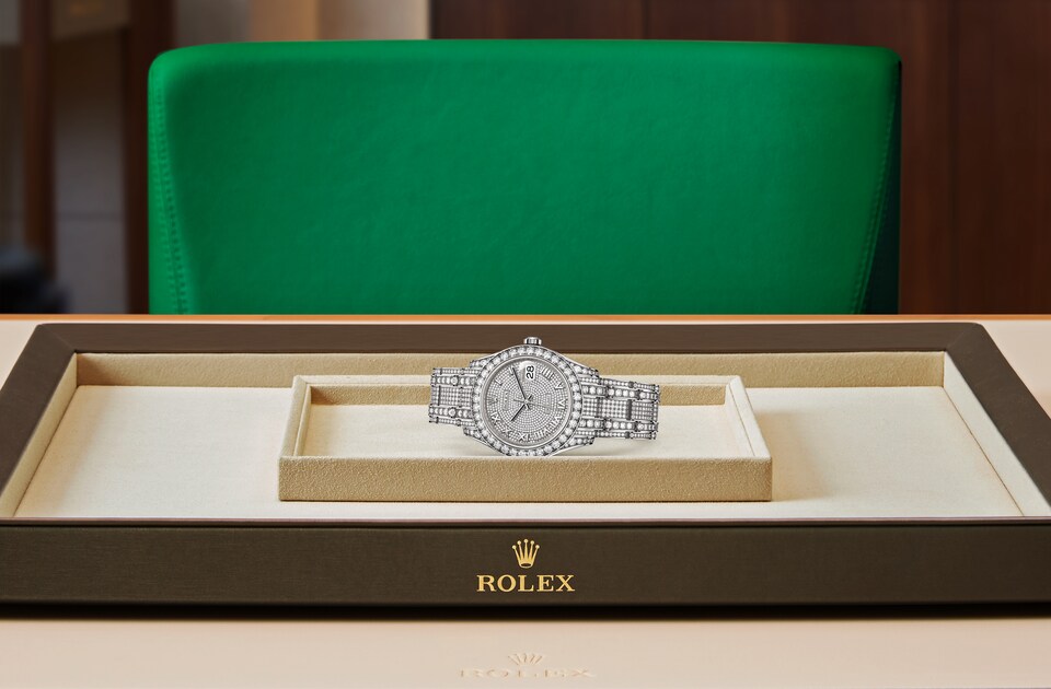 rolex pearlmaster 39 full diamond price