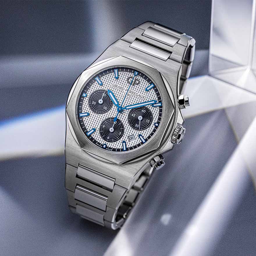 Laureato Chronograph 42mm gallery 1