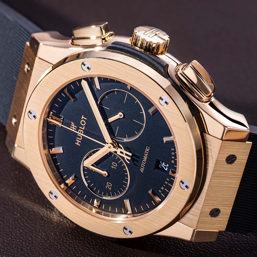 Classic Fusion Chronograph Yellow Gold 42 mm gallery 4