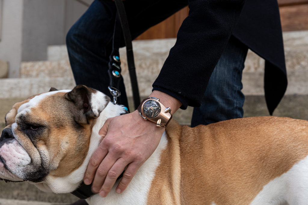 นาฬิกา MB&F HM N°10 ‘Bulldog’ รุ่น RG วัสดุตัวเรือนเรดโกลด์