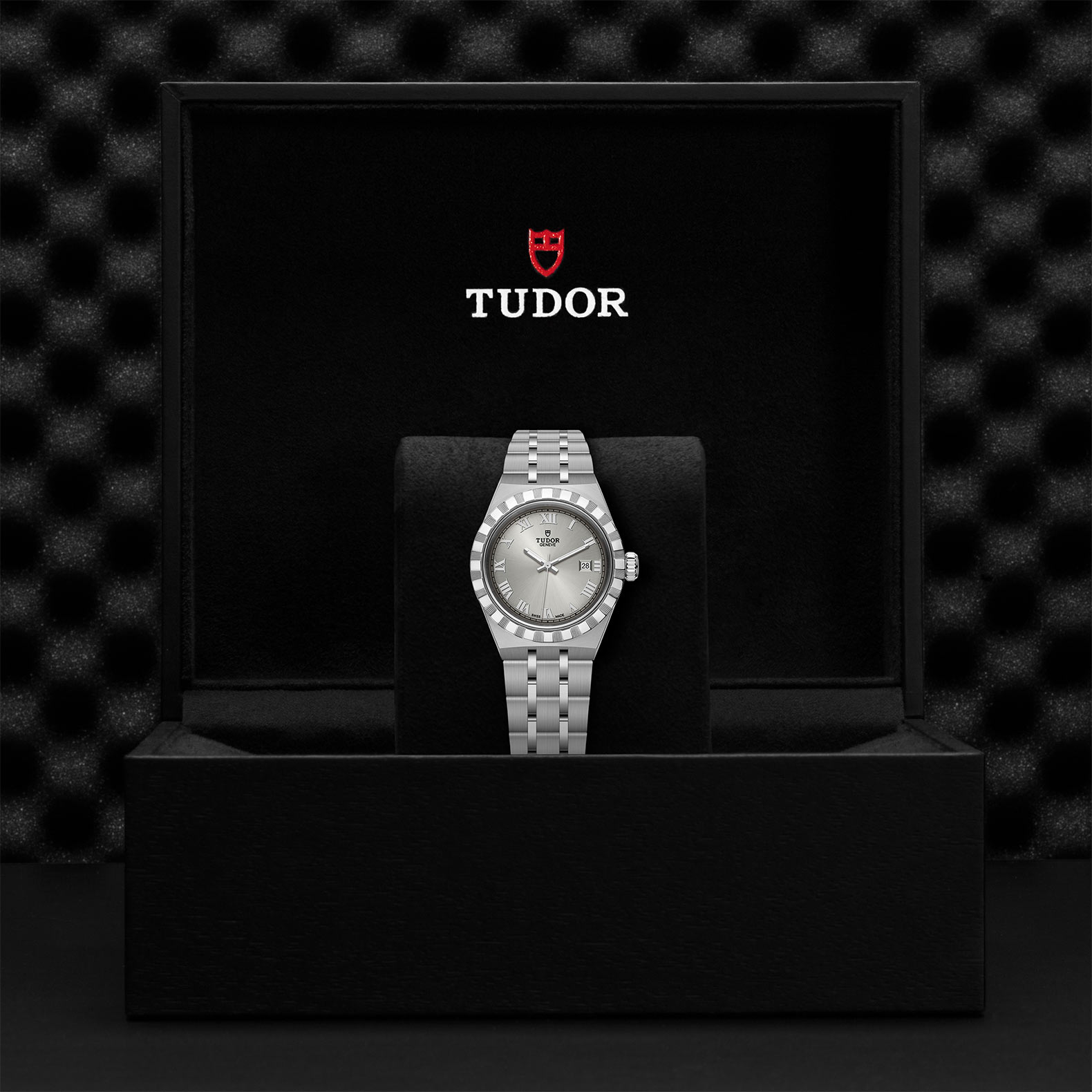 Tudor Royal M28300-0001