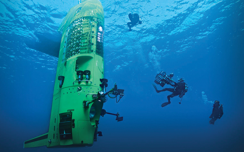 5-amazing-Rolex-feats-in-deep-sea-exploration-2