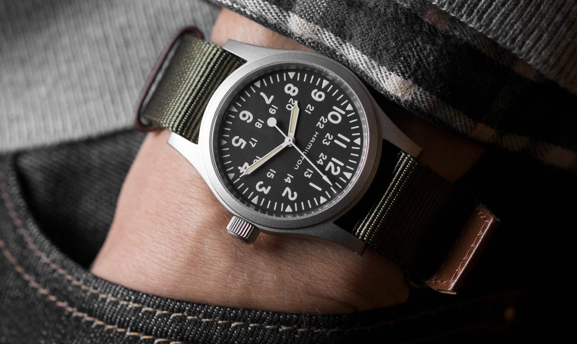 Hamilton Khaki Field Mechanical Wrist Shot - The Hour Glass