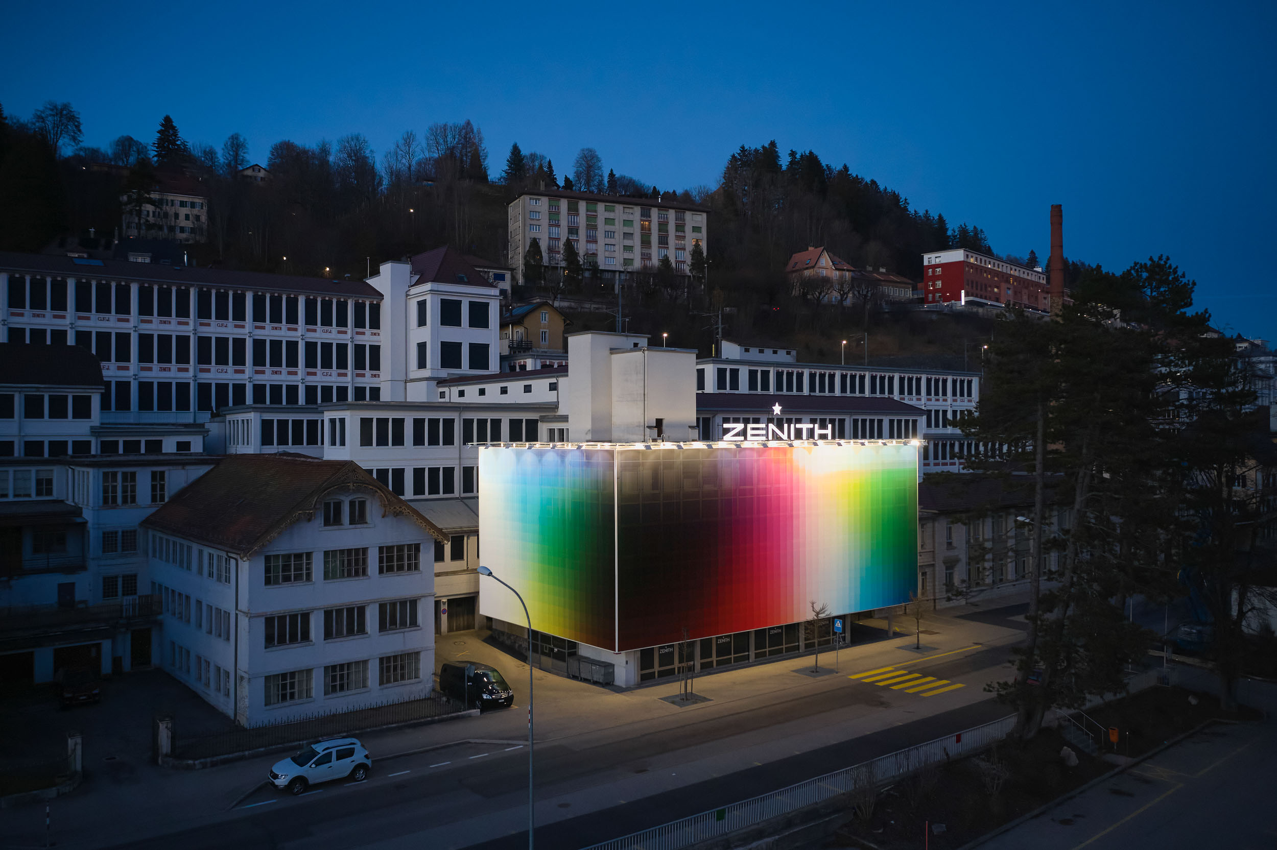 zenith felipe pantone