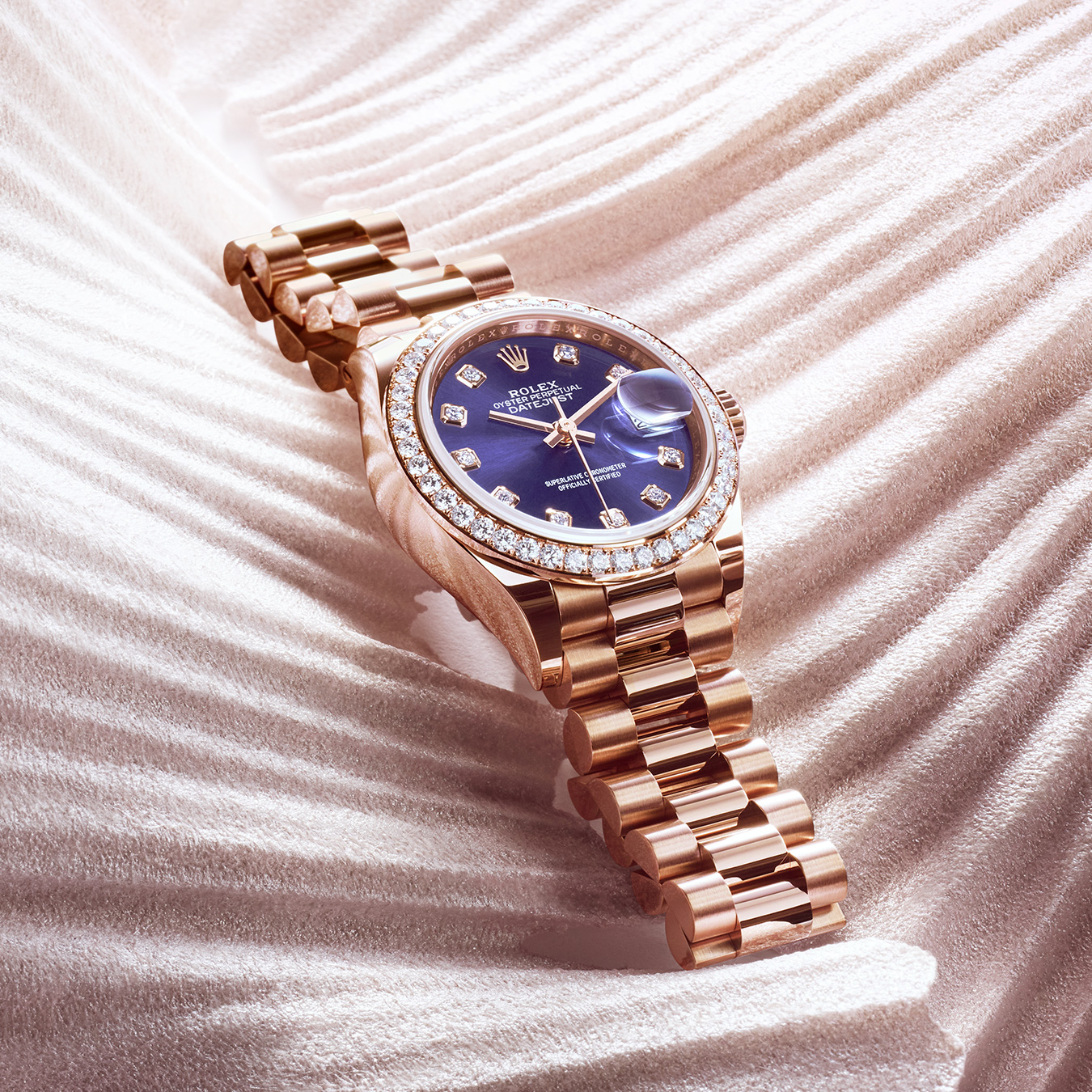 Rolex Lady-Datejust in Rolesor with blue dial and diamond indices