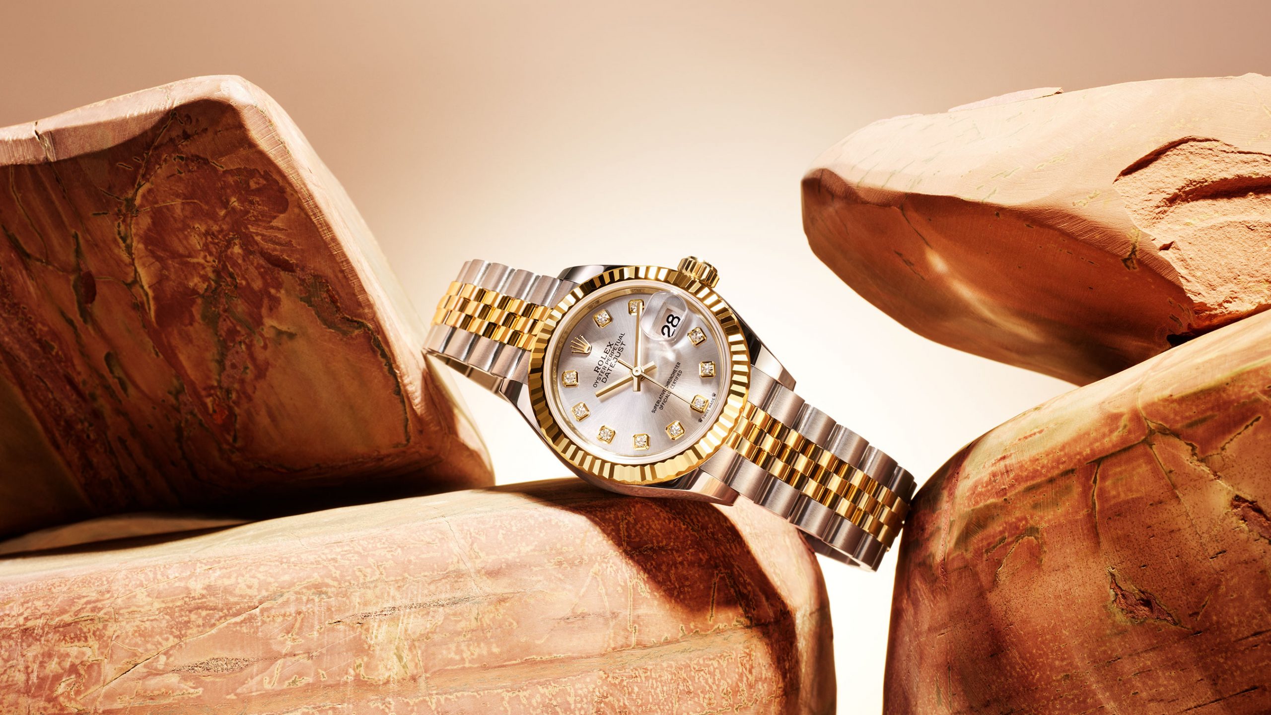 Lady-Datejust in steel and yellow gold on jubilee bracelet